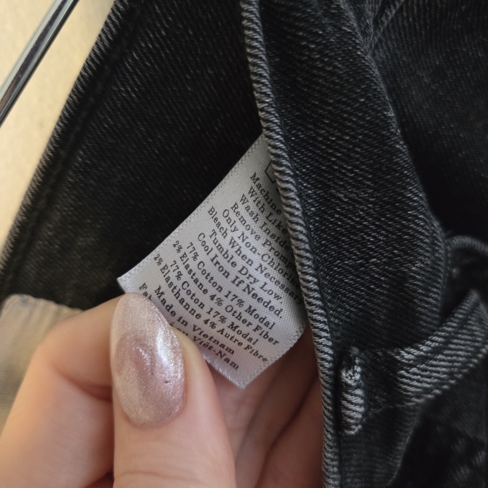 Everland The High Rise Black Skinny Jeans - Picture 5 of 8